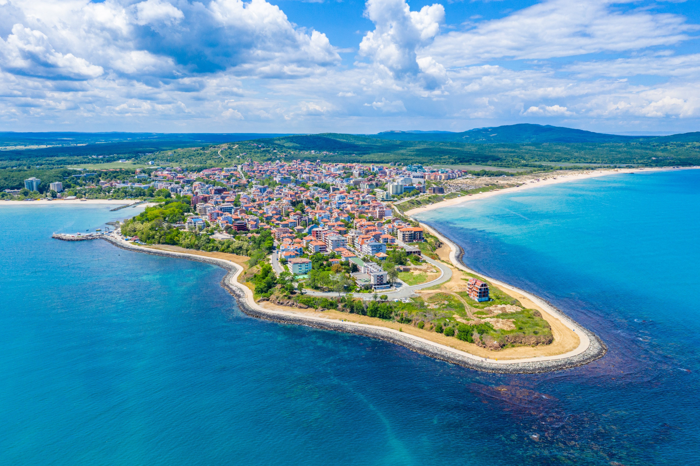 Primorsko, Bulgarien, Vogelperspektive; Detektivagentur Bulgarien, Privatermittler Bulgarien, Privatdetektei Bulgarien, Wirtschaftsdetektiv Bulgarien